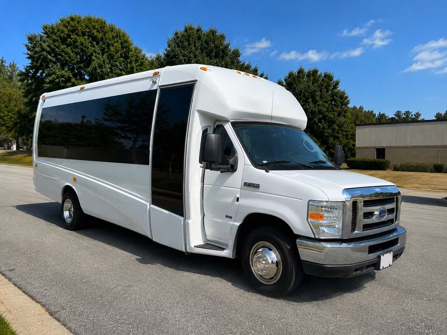 18 passenger minibus