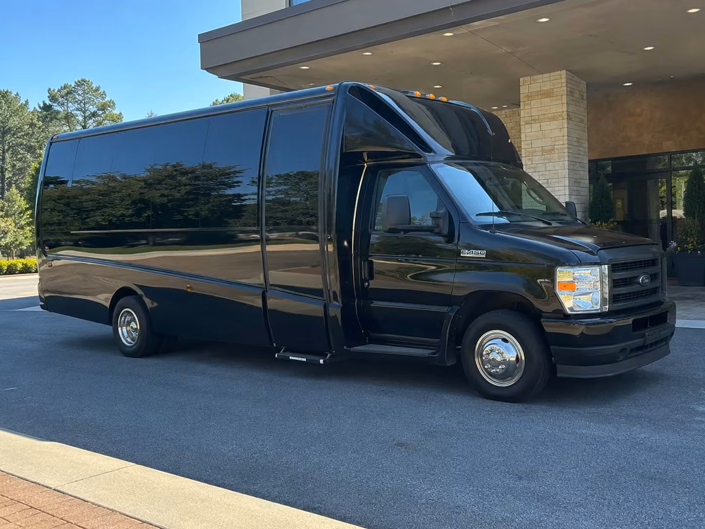 20 passenger minibus